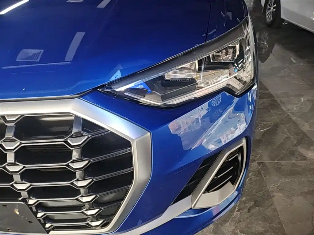 Audi Q3 2019 40 TFSI Fashion Dynamic фото 24