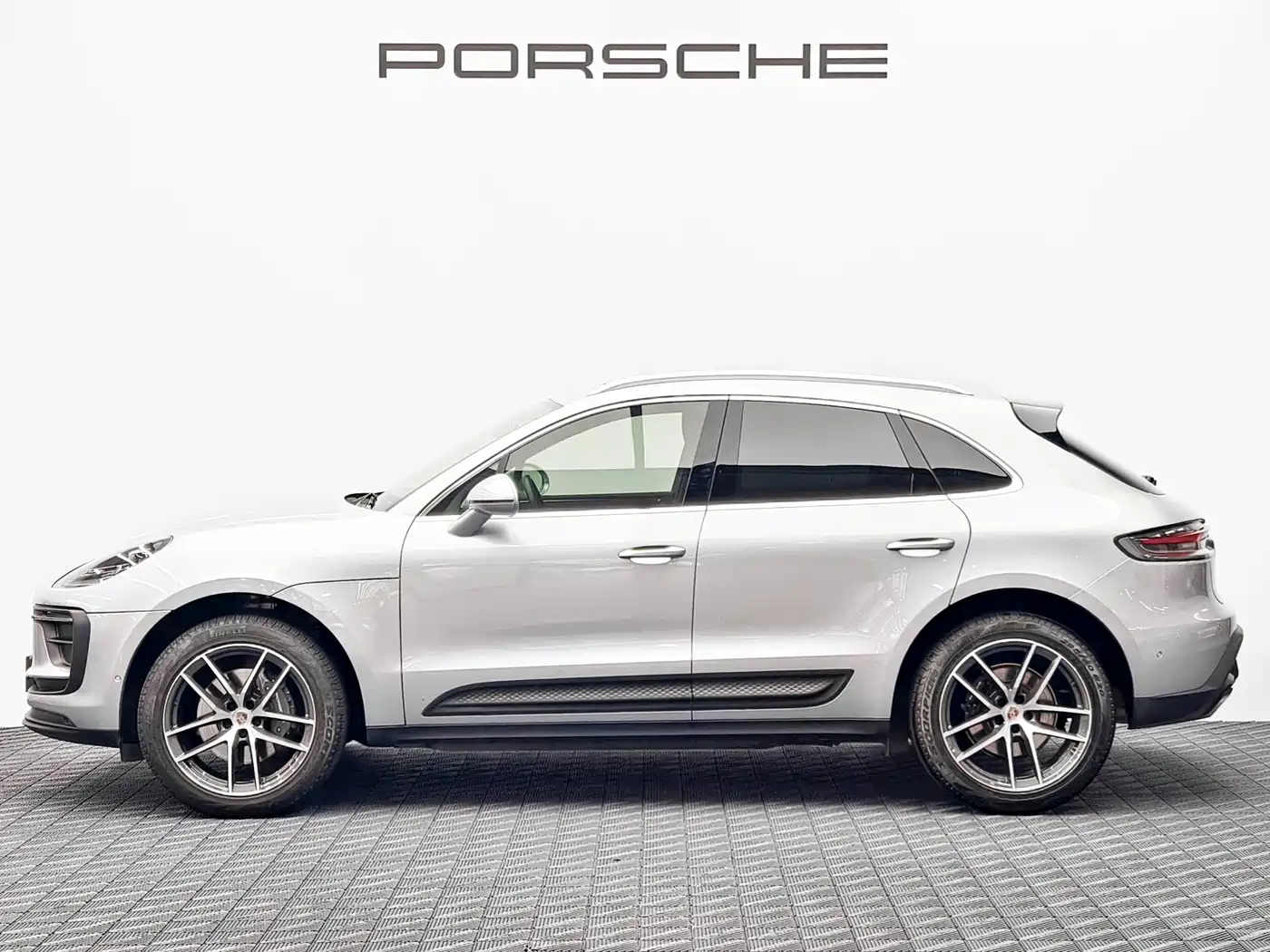 Porsche Macan 2023 Macan 2.0T фото 5