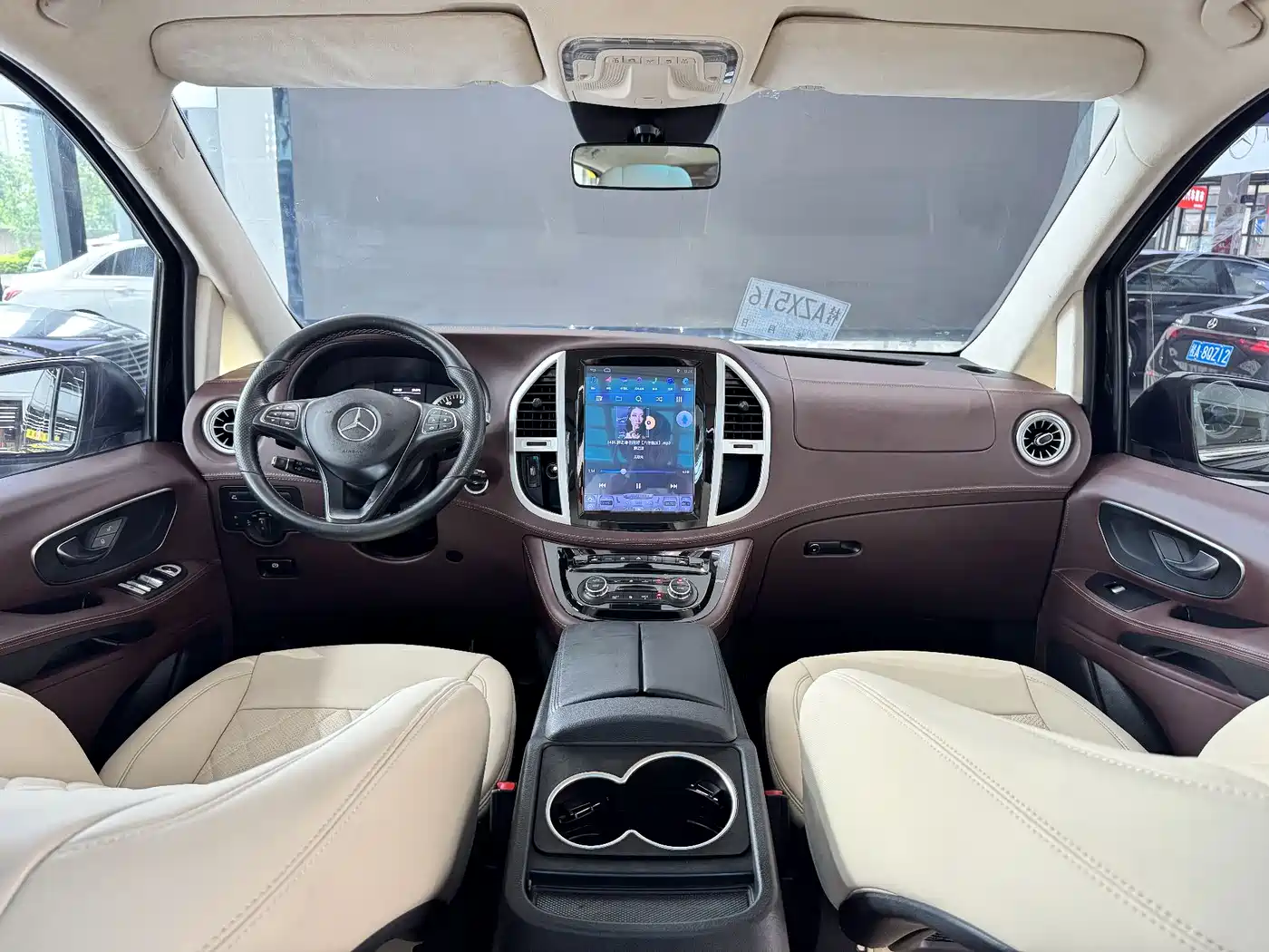 Mercedes-Benz Vito 2018 2.0T Business Edition China VI фото 15