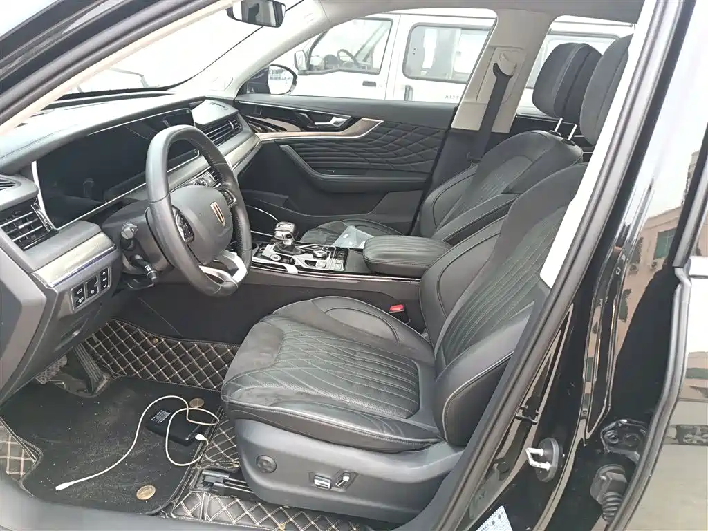Hongqi HS5 2022 Facelift 2.0T Smart Flag Enjoyment Edition фото 16