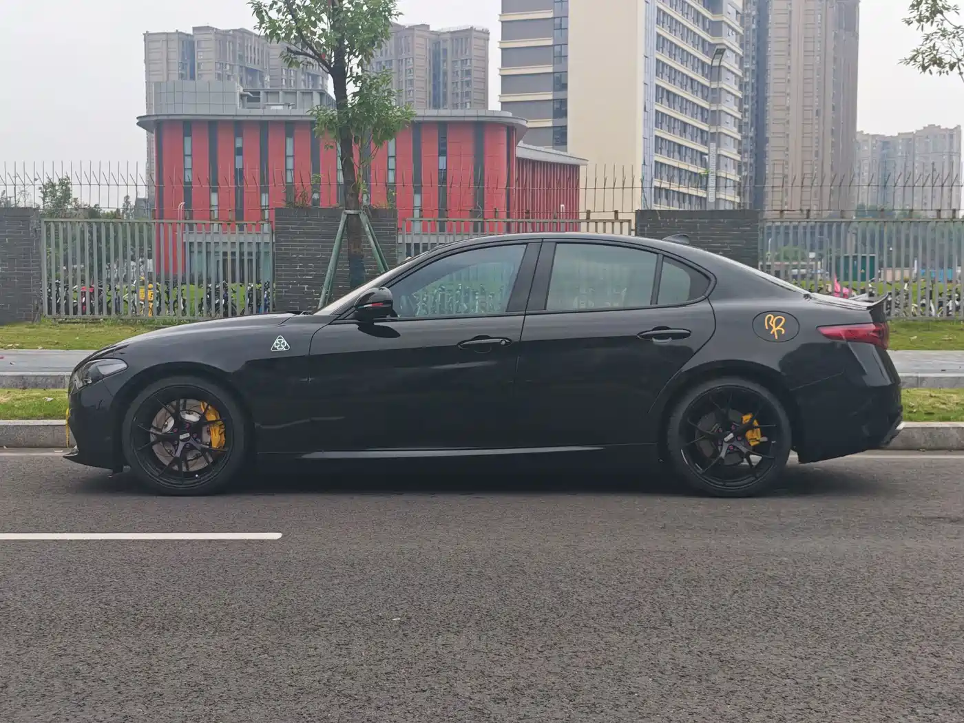 Alfa Romeo Giulia 2019 2017 2.0T 200HP Luxury Edition