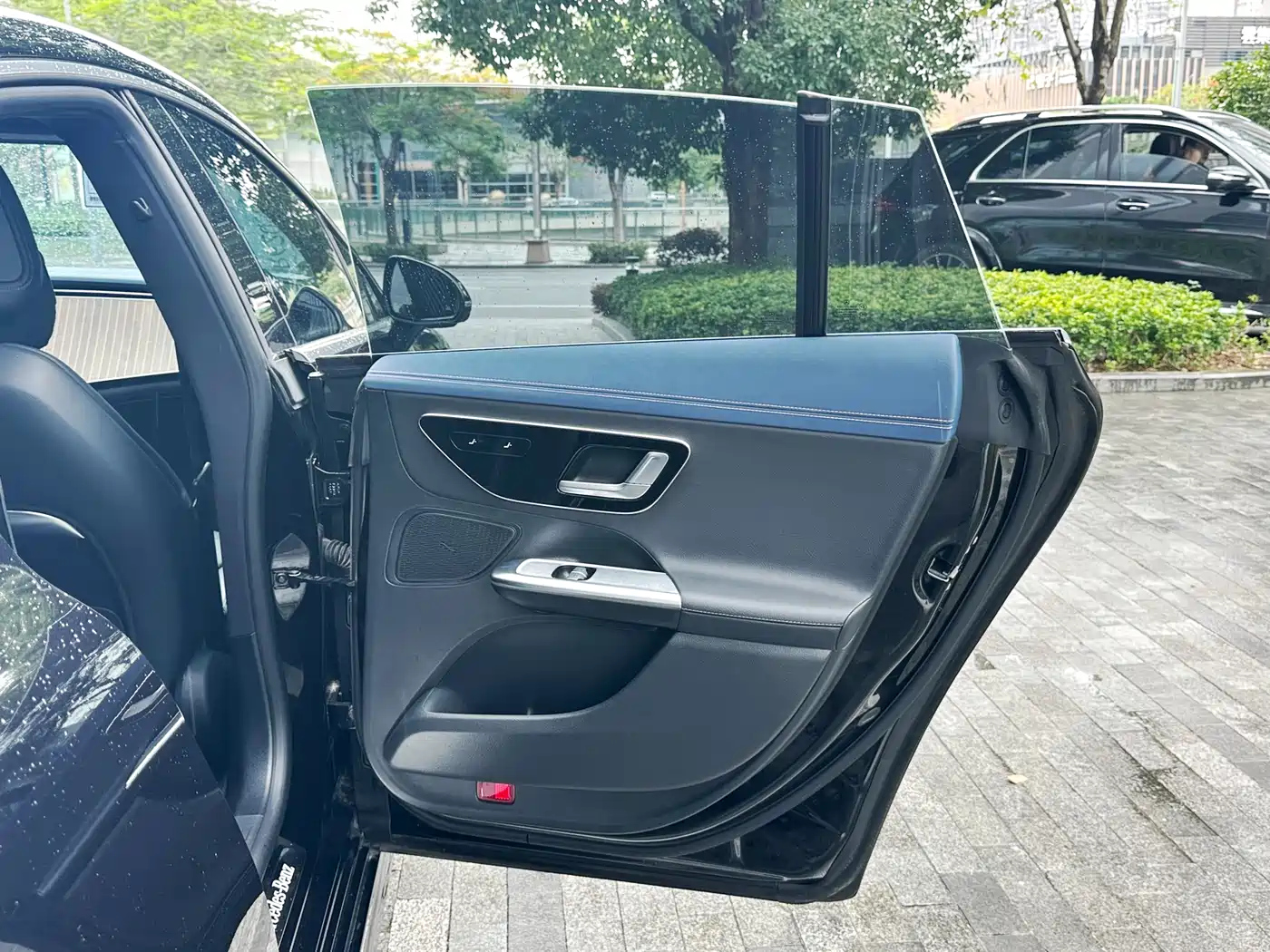 Mercedes-Benz EQE 2025 500 4MATIC Pioneer фото 9