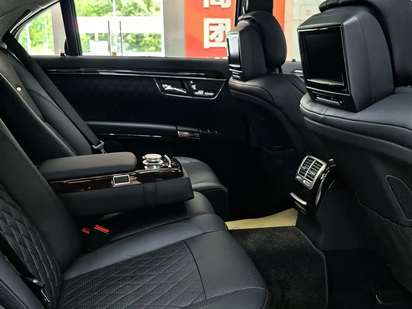 Mercedes-Benz S-Class AMG 2007 Model AMG S 65 фото 19