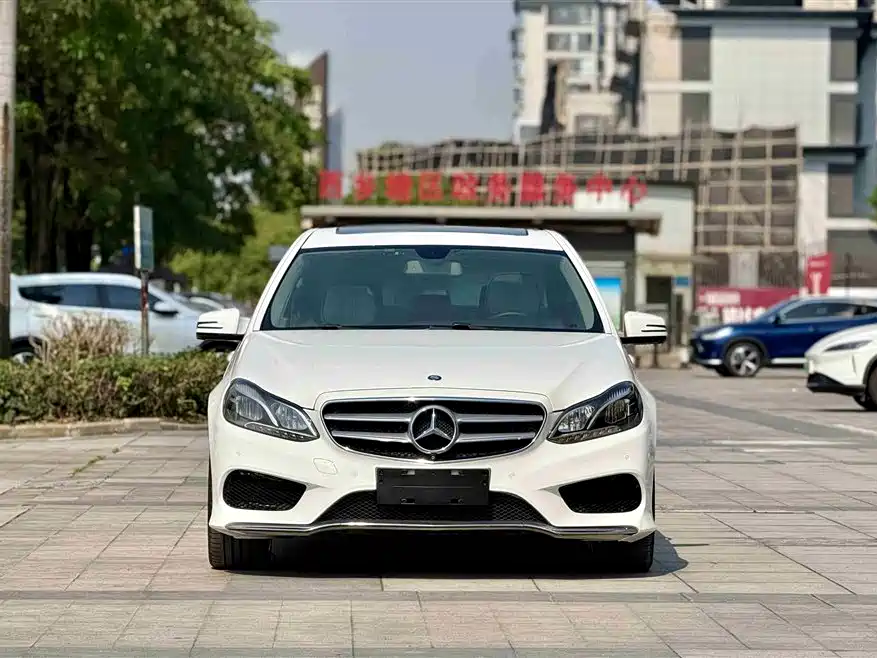 Mercedes-Benz E-Class 2015 E 260 L Sport фото 2