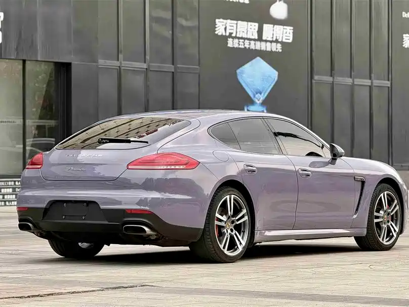Porsche Panamera 2014 Panamera 3.0T фото 3