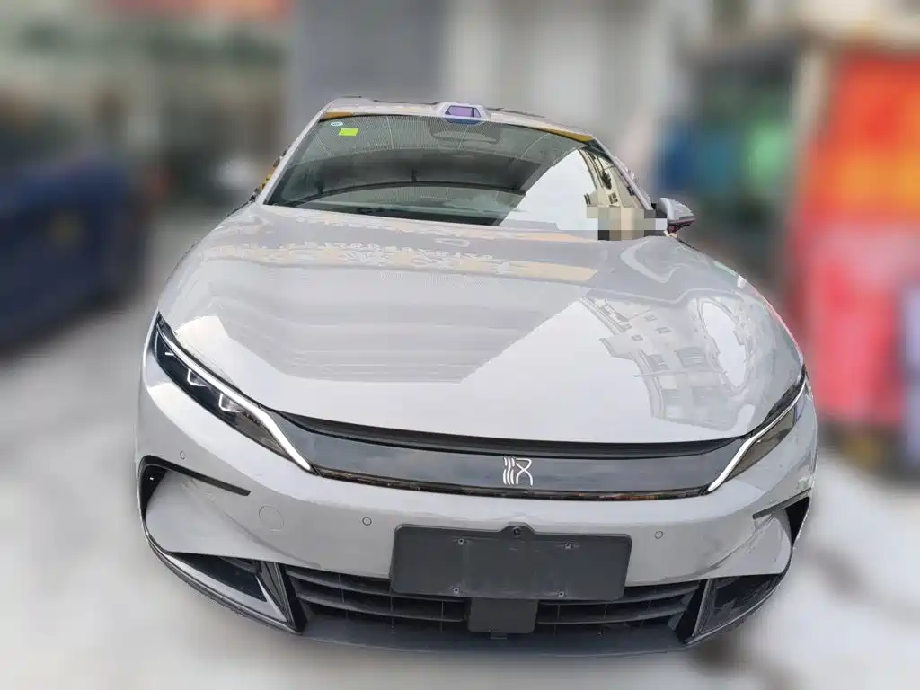 BYD Han 2025 2025 DM-i Smart Driving Edition 125KM LiDAR Flagship