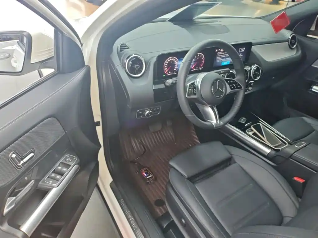 Mercedes-Benz GLA 2025 2025 Model Facelift GLA 200