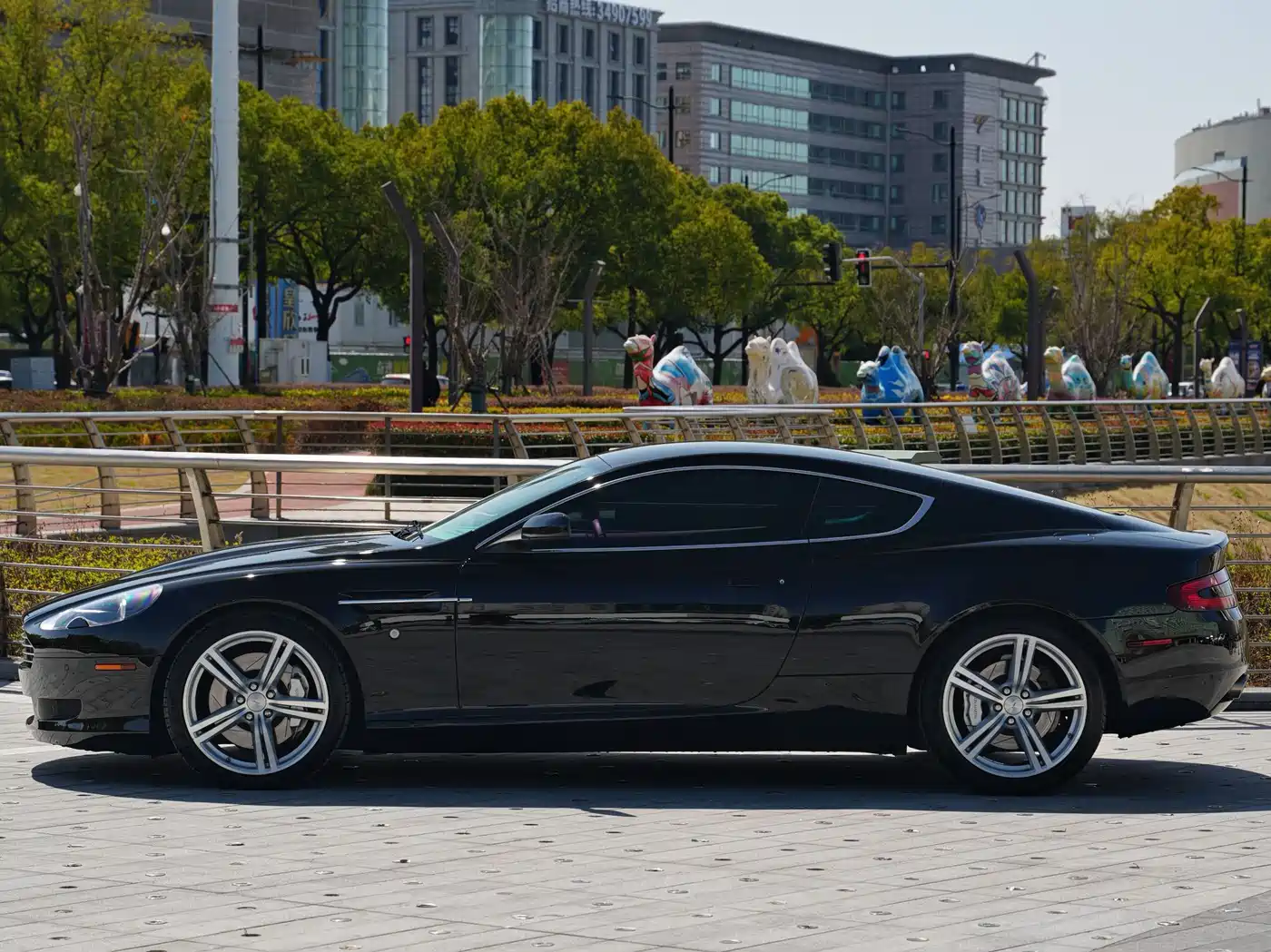Aston Martin DB9 2009 2007 6.0L Touchtronic Coupe