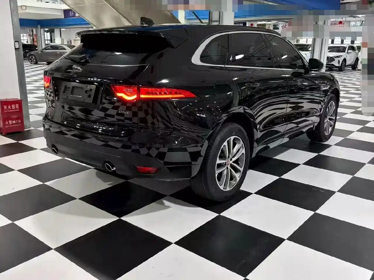 Jaguar F-PACE 2016 2016 2.0T FWD R-Sport Edition