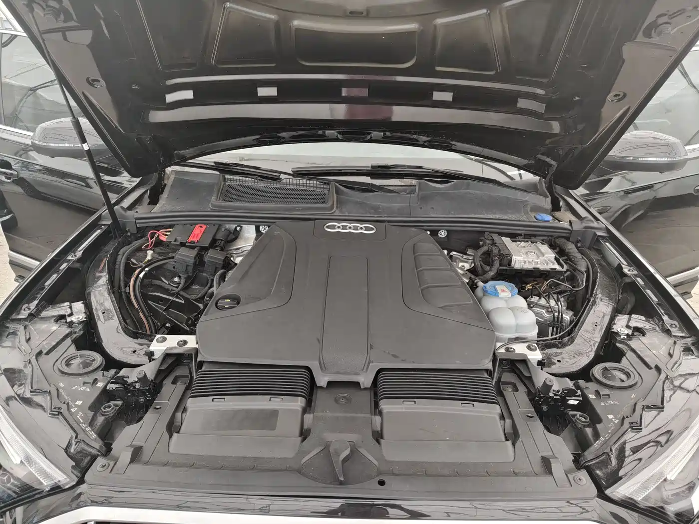 Фото 20 - Audi Q7