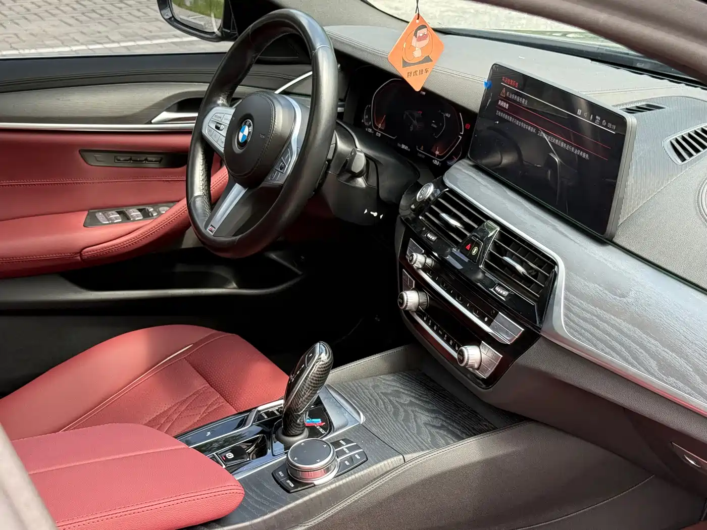 BMW 5 Series 2023 530Li Leading M Sport Package фото 12