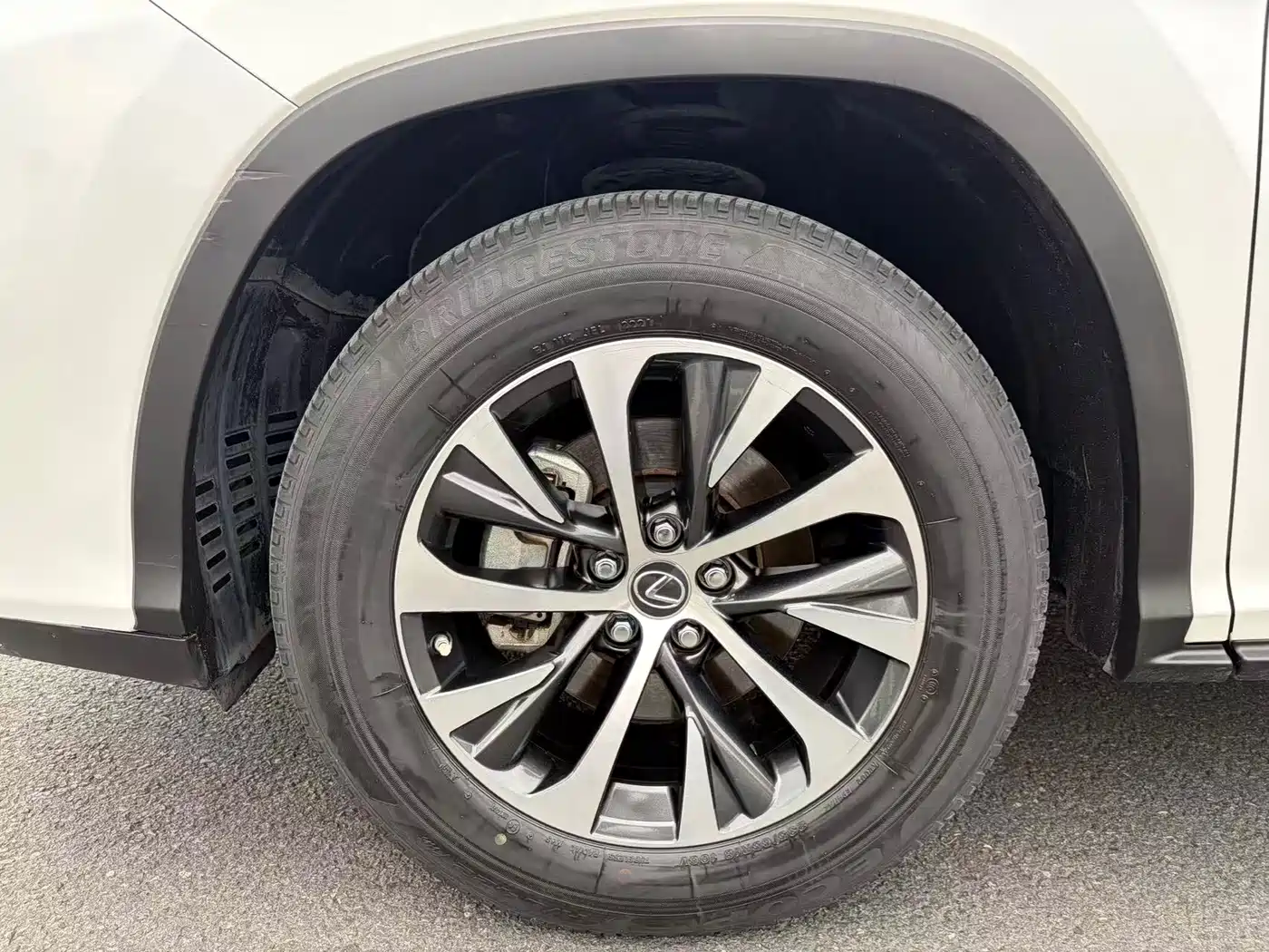 Lexus RX 2020 Facelift 300 2WD Elite Edition фото 15