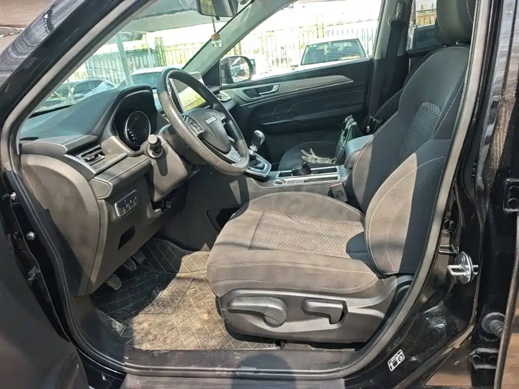 Фото 15 - Haval M6