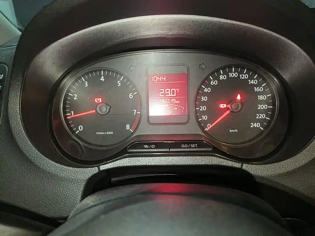 Фото 4 - Volkswagen Polo