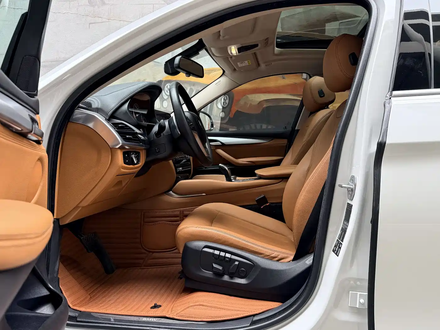 BMW X6 2018 xDrive35i Leading Model фото 7