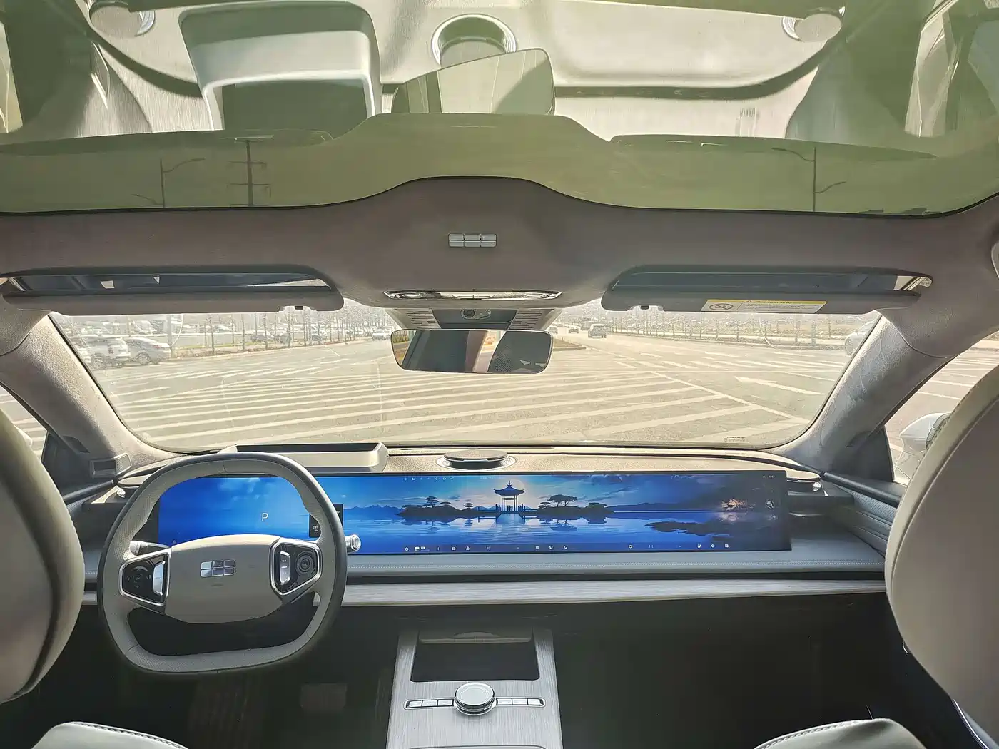 GEELY GALAXY GALAXY E8