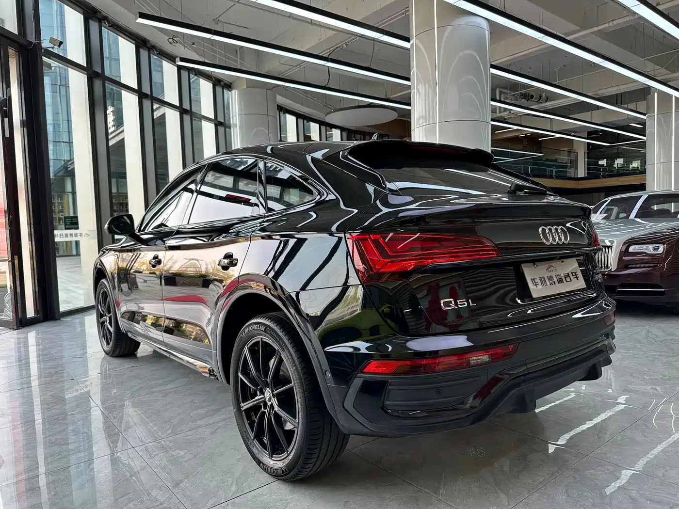 Audi Q5L Sportback 2022 40 TFSI RS Kit Speed Edition фото 21
