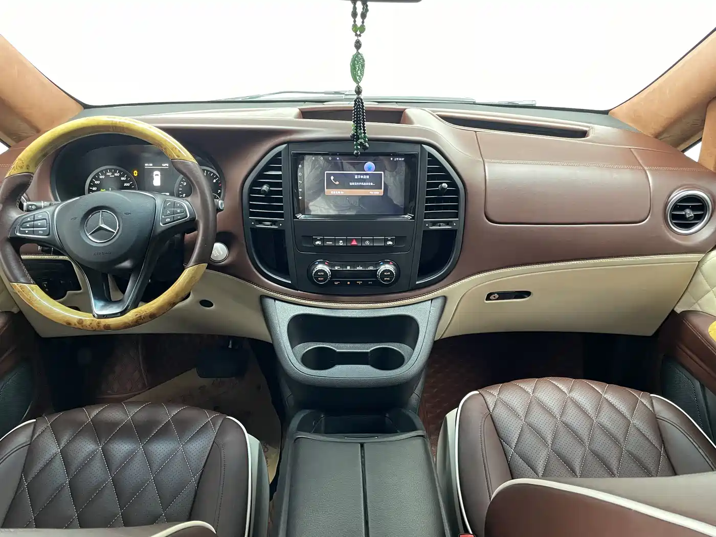 Mercedes-Benz Vito 2020 2.0T Business Edition (7-seater) фото 16