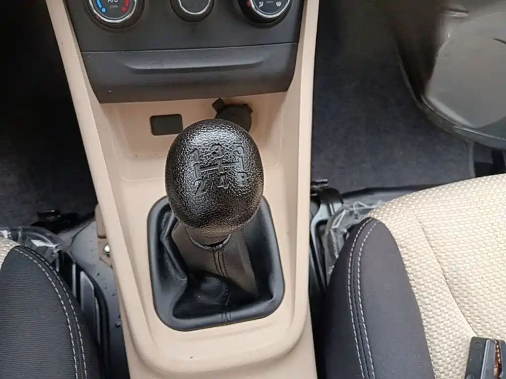 Changan Kuayue Kuayuexing V3 2025 2023 1.5L Gasoline Standard 7-seater Passenger Vehicle