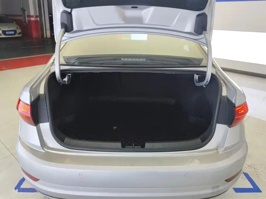 Volkswagen Sagitar 2020 280TSI DSG Comfort China VI фото 4
