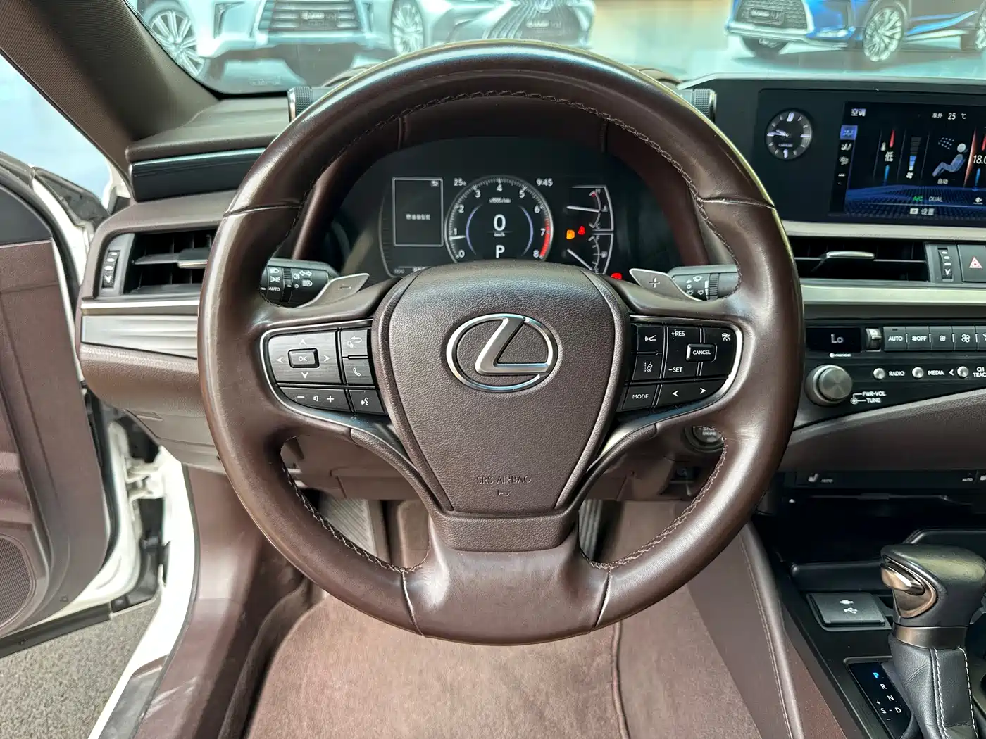 Lexus ES 2020 Model 260 Excellence Edition фото 8