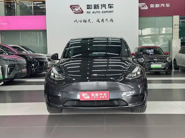 Tesla Model Y 2024 Rear-Wheel Drive Version — фото 2