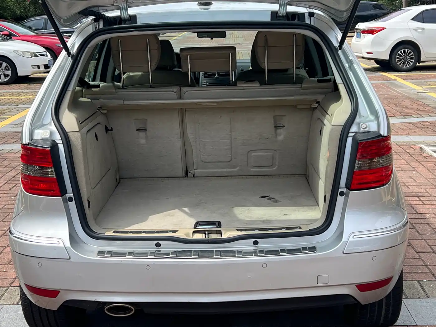 Mercedes-Benz B-Class 2009 B 200 Luxury фото 7