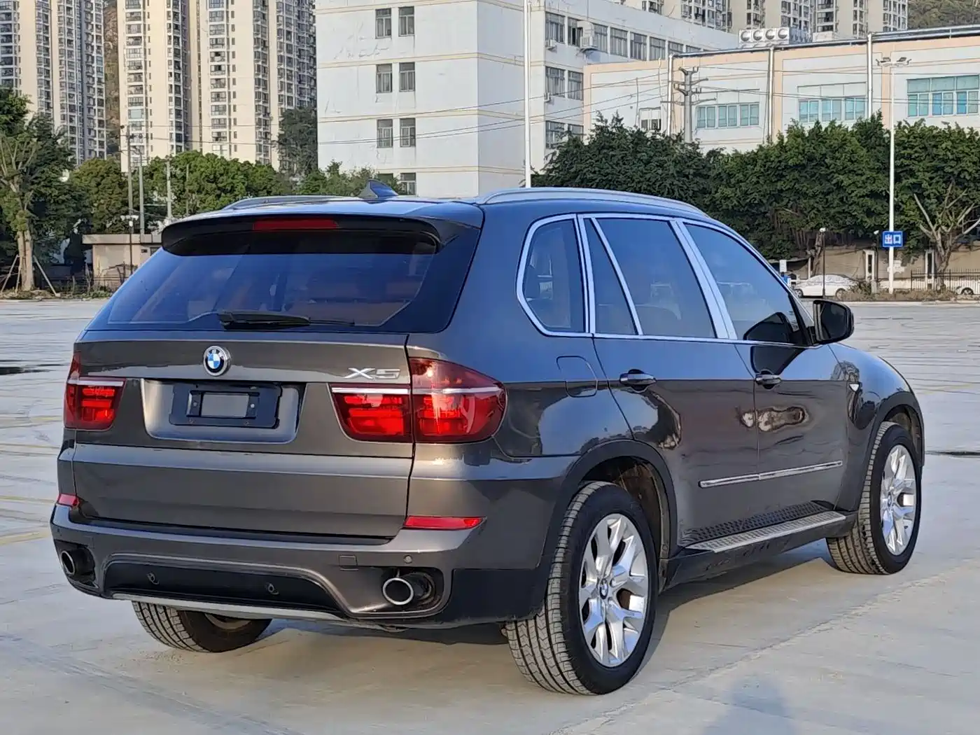 BMW X5 (Import) фото 5