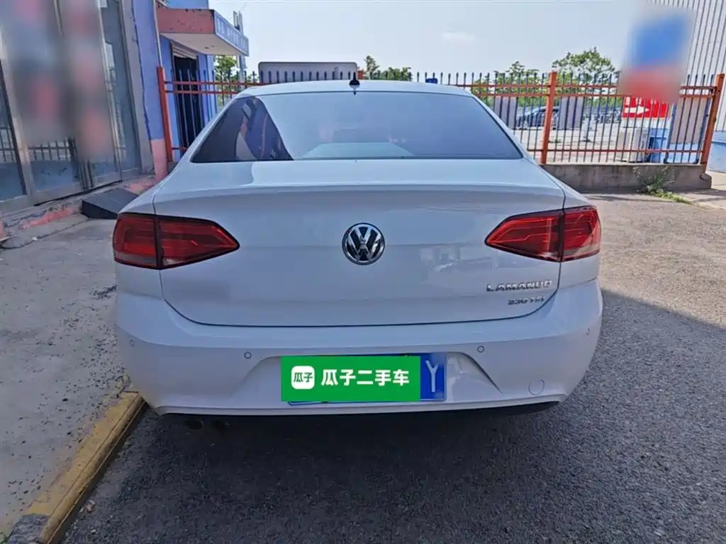 Volkswagen Lamando 2017 230TSI DSG Trend Edition фото 6