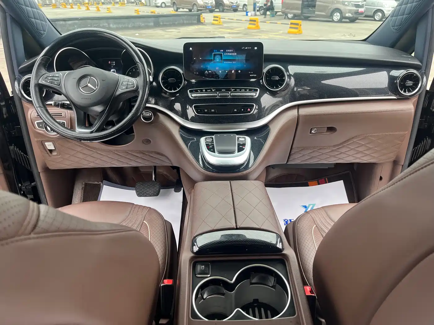 Mercedes-Benz V-Class 2021 V 260 Premium Edition фото 11