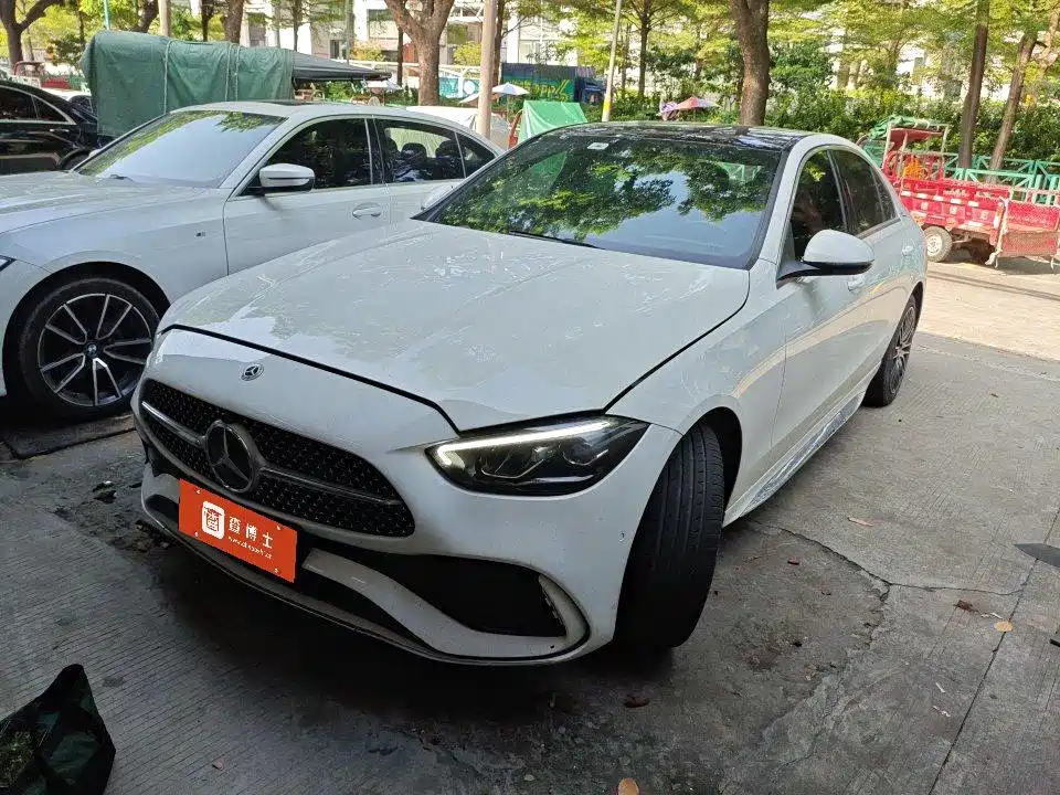 Фото 2 - Mercedes-Benz C-Class