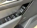 Фото 9 - Land Rover Range Rover Velar