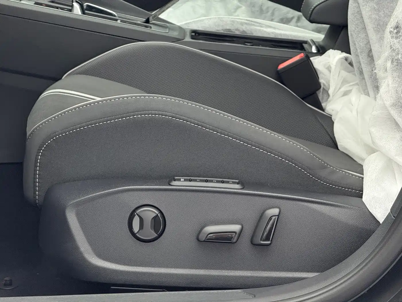 Volkswagen Golf 2024 2023 280TSI DSG R-Line Lite