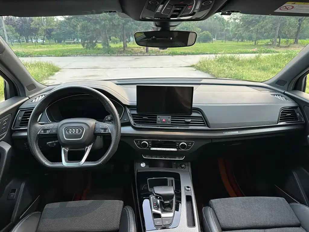 Audi Q5L Sportback 2022 2022 45 TFSI Luxury