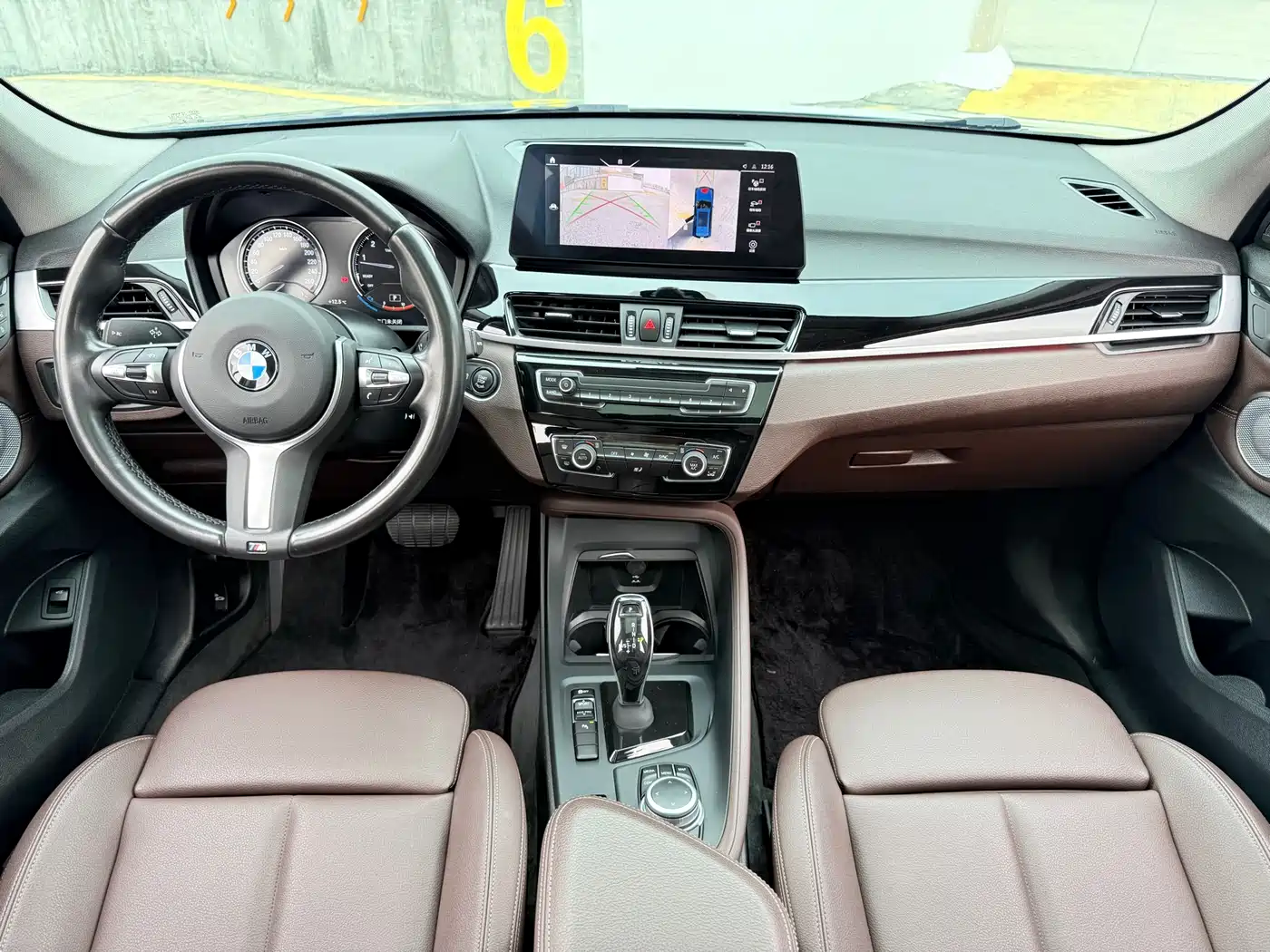 BMW X1 2022 sDrive25Li Leading фото 7
