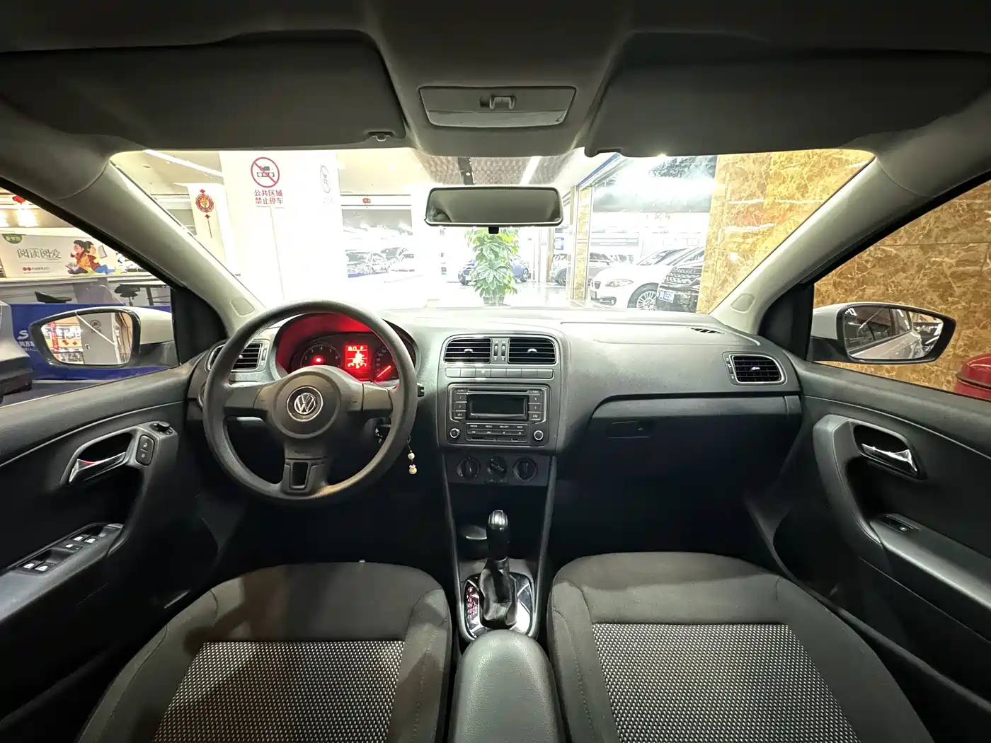 Volkswagen Polo 2013 2013 1.6L Automatic Comfort Edition