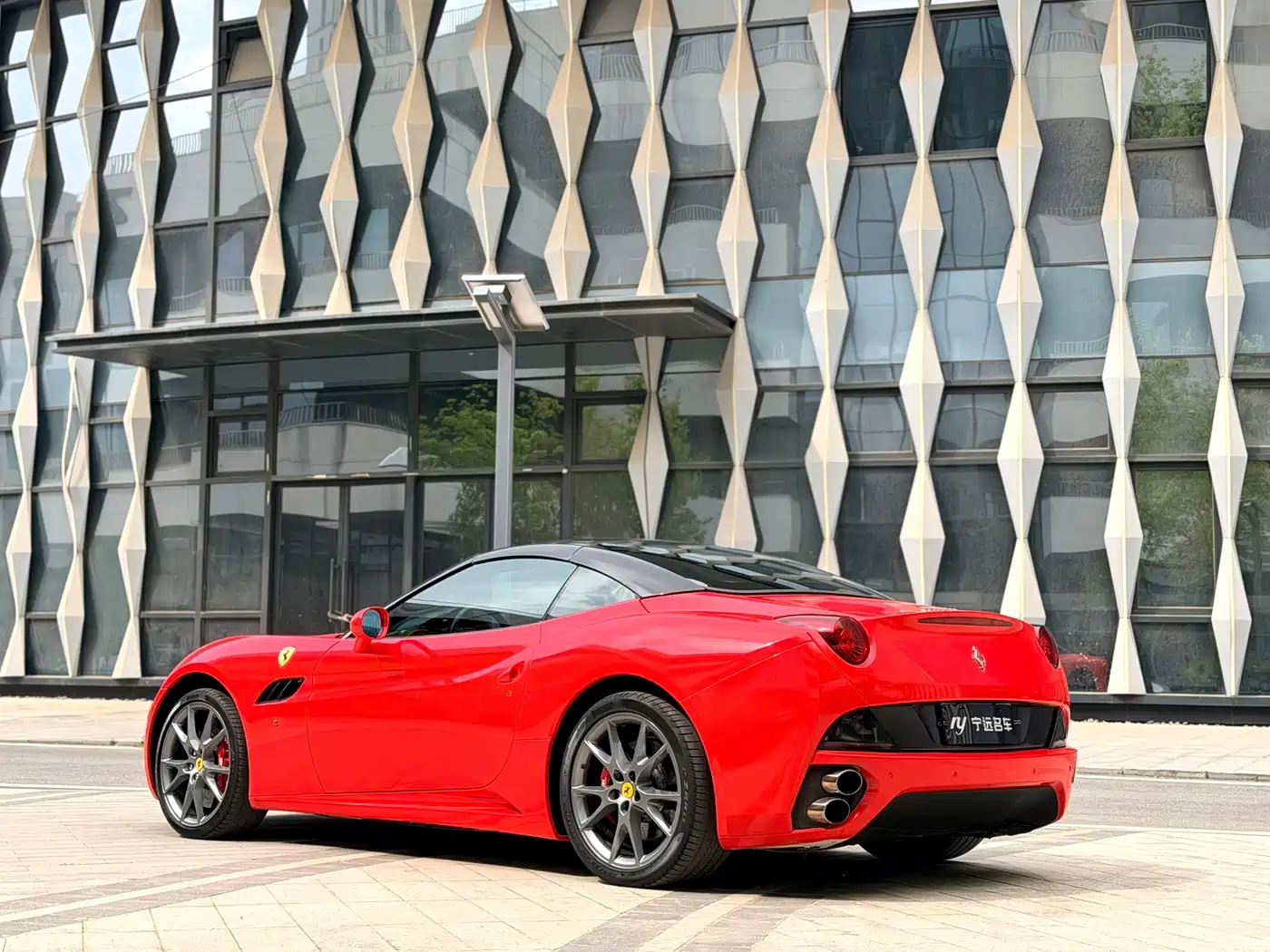 Ferrari California T 2011 2009 4.3L Standard