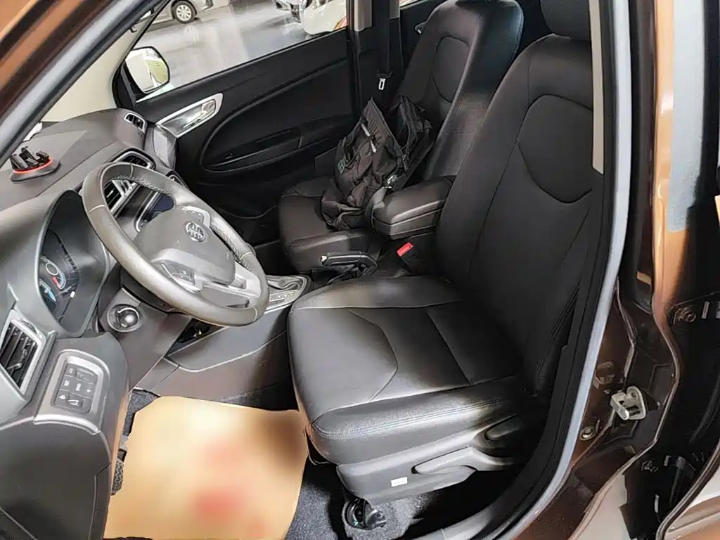 FAW Junpai D60 2015 2015 1.8L Auto Premium