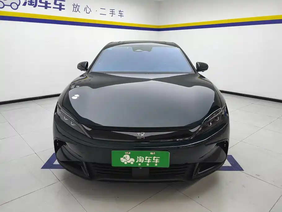 Photo 2 - BYD Han