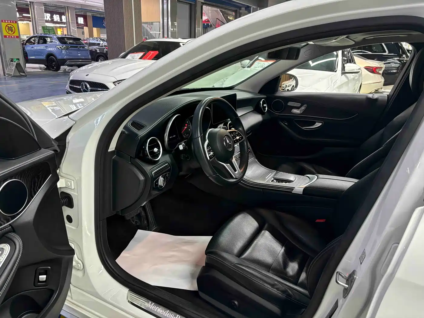 Mercedes-Benz C-Class 2019 C 260 L фото 4