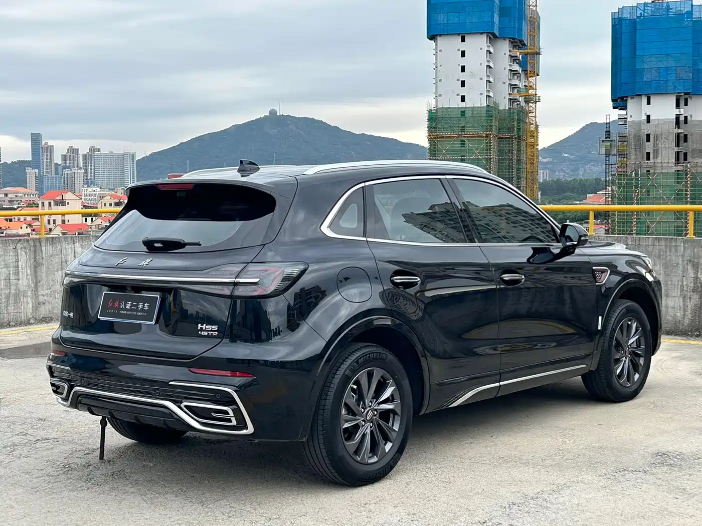 Hongqi HS5 2023 2.0T Flag Enjoy Pro Edition фото 8
