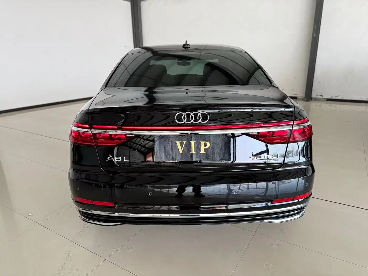Audi A8 2024 Model A8L 50 TFSI quattro Premium Selection фото 5