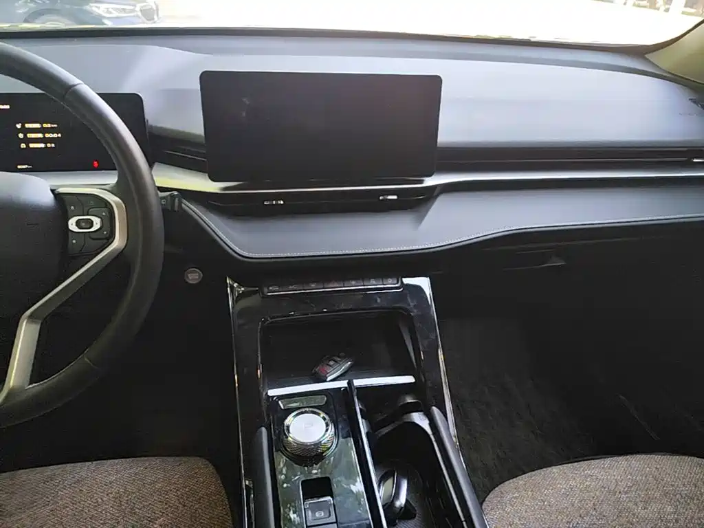 Фото 13 - Haval H6