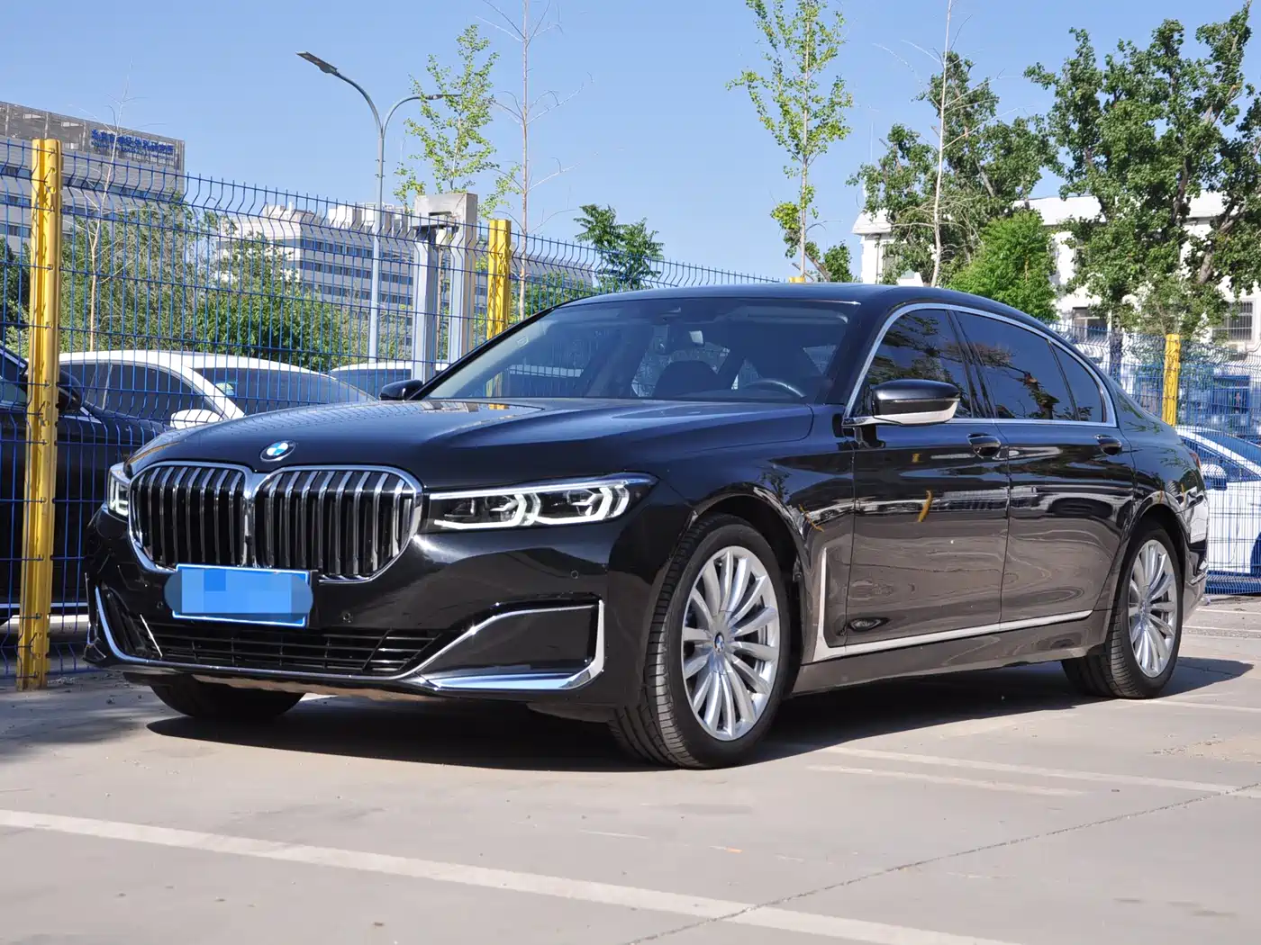 BMW 7 Series 2019 730Li Luxury Package