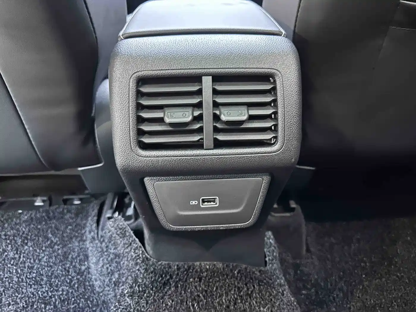 Фото 20 - Jetta VS7