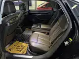 Фото 7 - Audi A8