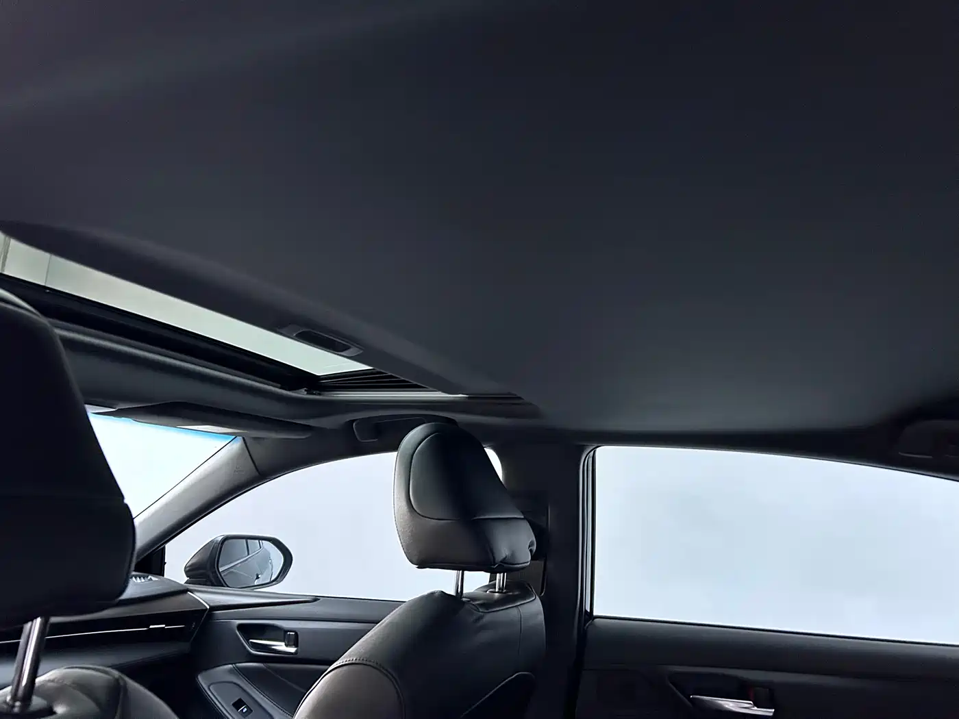 Toyota Avalon 2021 2.5L Luxury Edition фото 21