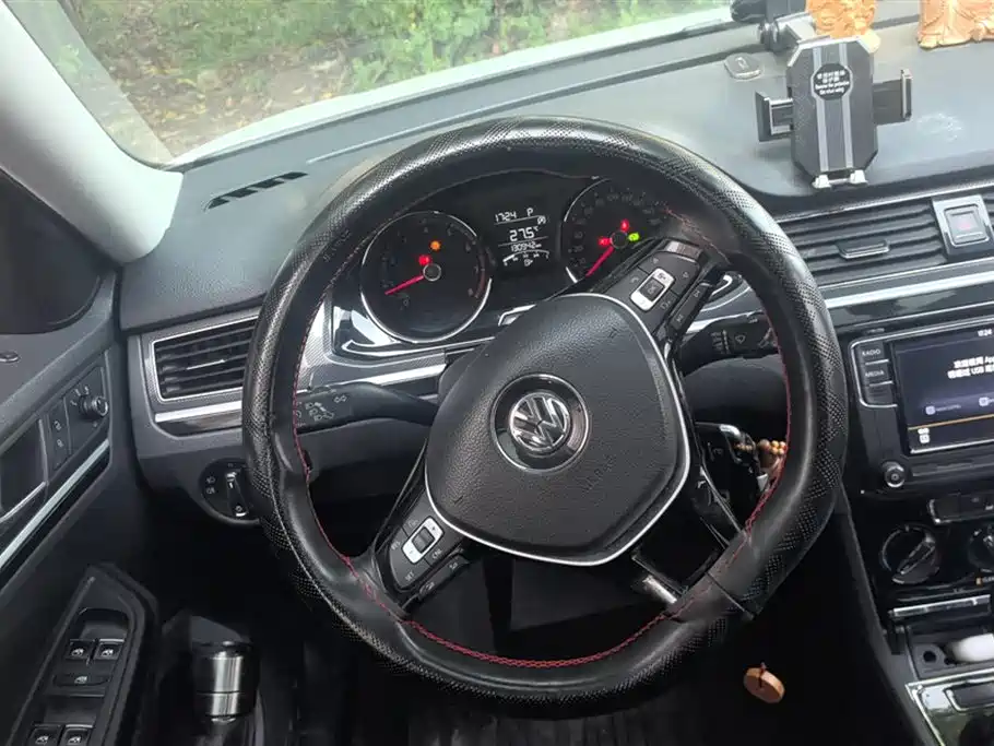 Volkswagen C-TREK 2017 230TSI DSG Luxury фото 15