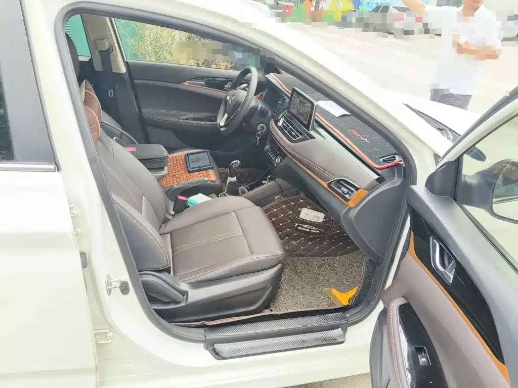 Changan Eado DT 2019 2019 1.6L Manual Premium Edition China VI