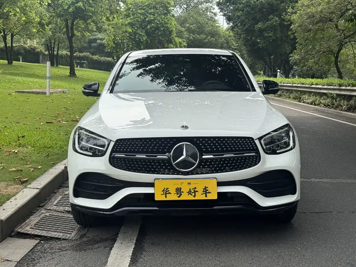 Mercedes-Benz GLC Coupe 2020 2020 GLC 260 4MATIC Coupe SUV